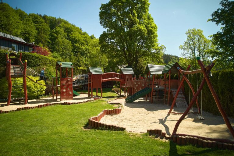 UKO outdoor playground 768x512